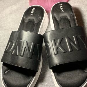 DKNY Black and White Slide Sandals